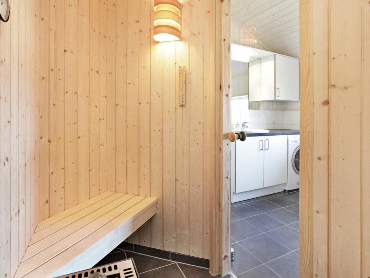 8 Person Holiday Home In Gro Enbrode Grossenbrode Exterior foto